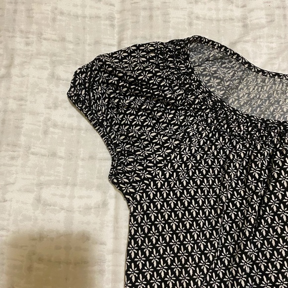 black and white blouse Large - Picture 2 of 3